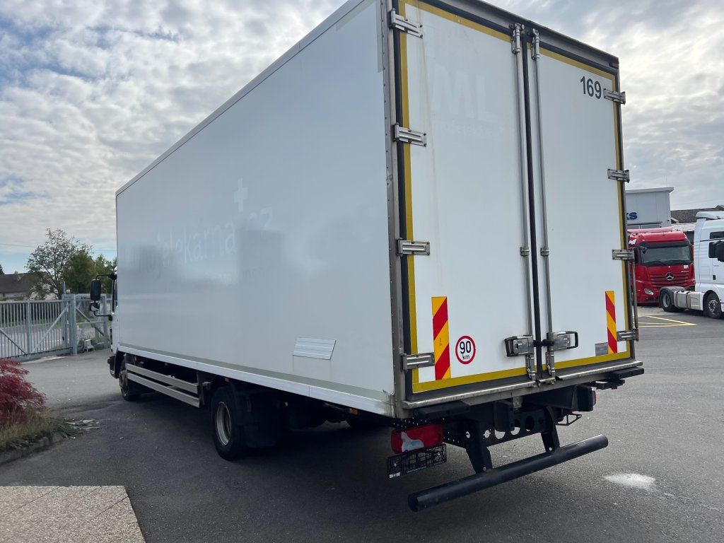 MAN TGL12.220 EURO 6 Carrier Xarios 600 - Kylbil lastbil: bild 5 MAN TGL12.220 EURO 6 Carrier Xarios 600 - Kylbil lastbil: bild 5