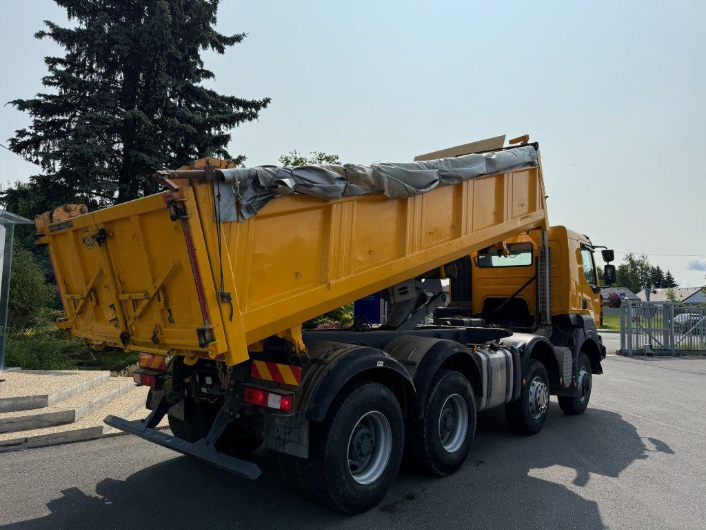 Renault Kerax 460 8x6 EURO 5 - Tippbil lastbil: bild 2 Renault Kerax 460 8x6 EURO 5 - Tippbil lastbil: bild 2