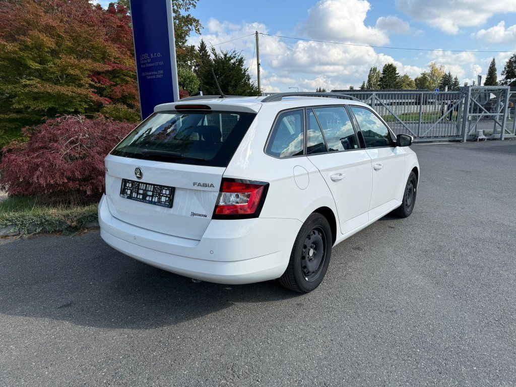 Skoda 1,4TDi kombi - Kombi: bild 4 Skoda 1,4TDi kombi - Kombi: bild 4