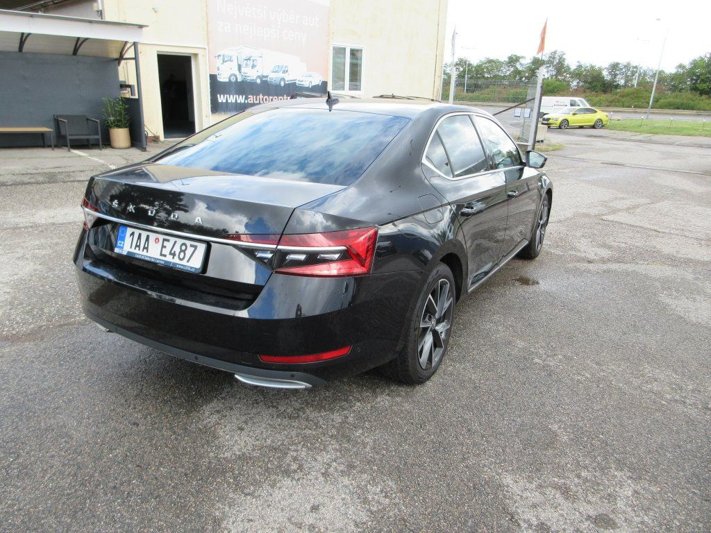 Skoda 2.0 Tdi 147kW L&K 4x4 Dsg - Sedan: bild 4 Skoda 2.0 Tdi 147kW L&K 4x4 Dsg - Sedan: bild 4