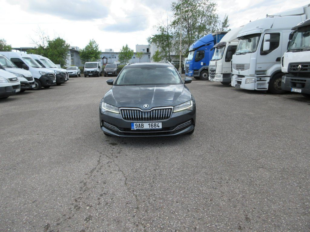 Skoda 2.0 Tdi Style - Kombi: bild 4 Skoda 2.0 Tdi Style - Kombi: bild 4