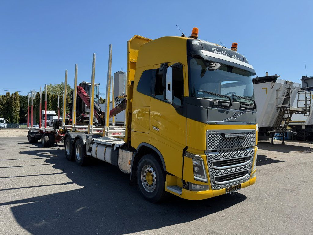 Volvo FH 16 750 6x4 + Fliegl - Timmerbil, Kranbil: bild 2 Volvo FH 16 750 6x4 + Fliegl - Timmerbil, Kranbil: bild 2
