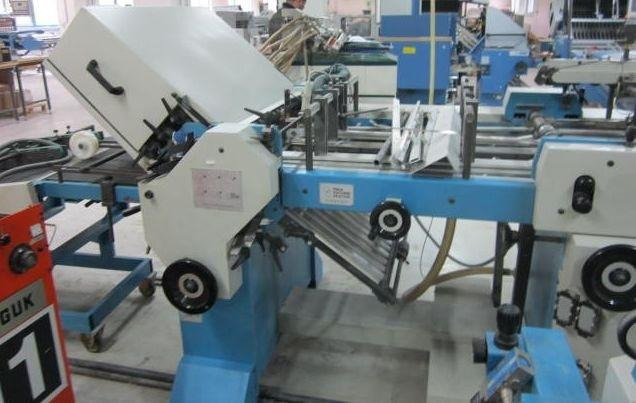 Fidia Dora-Combi Folder Folding Gluing Machine - Vikmaskin: bild 2 Fidia Dora-Combi Folder Folding Gluing Machine - Vikmaskin: bild 2
