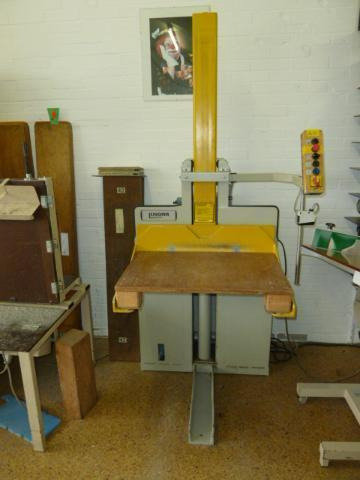 Knorr L 350 pallet lift - Lagerutrustning: bild 1 Knorr L 350 pallet lift - Lagerutrustning: bild 1
