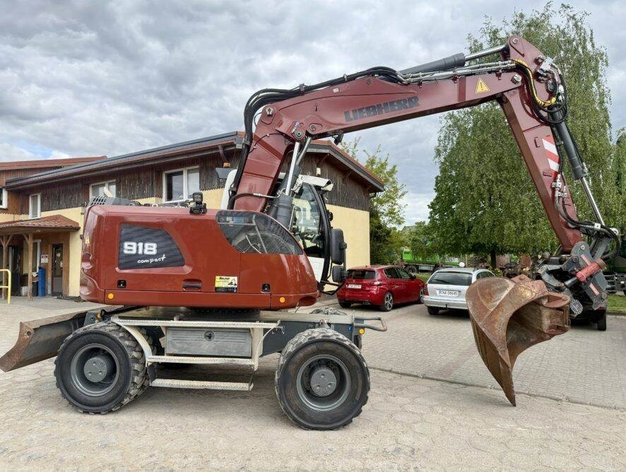 Liebherr A918 Compact - Grävmaskin på däck: bild 3 Liebherr A918 Compact - Grävmaskin på däck: bild 3