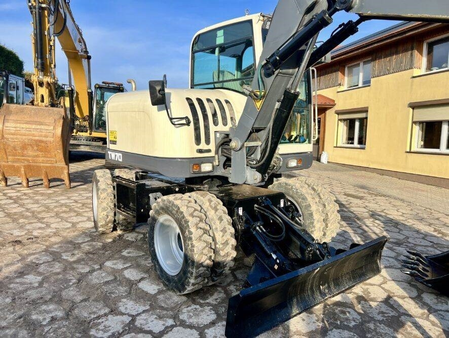 Terex TW70 - Grävmaskin på däck: bild 2 Terex TW70 - Grävmaskin på däck: bild 2