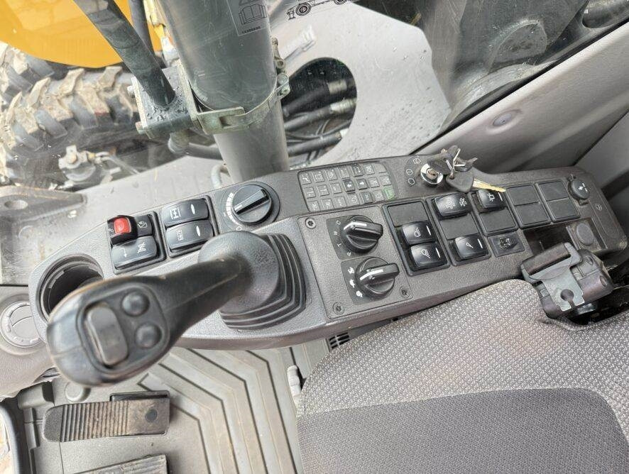 Leasa Volvo EW140D  Volvo EW140D: bild 7