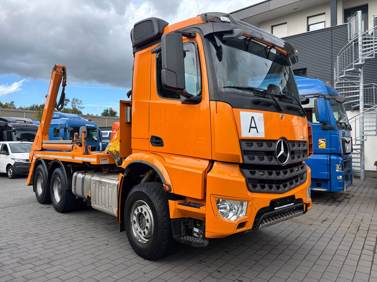 Mercedes-Benz Arocs 2648 6x4/Kempf - Tippbil lastbil: bild 2 Mercedes-Benz Arocs 2648 6x4/Kempf - Tippbil lastbil: bild 2