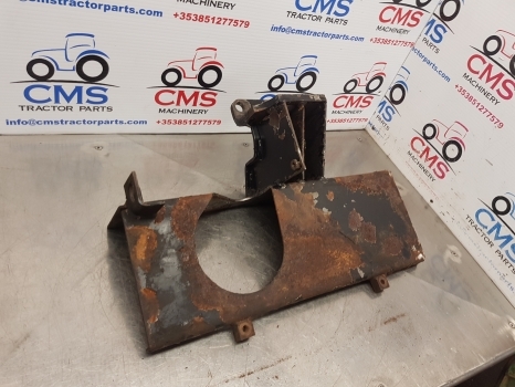 Case 1394, 1294 Fuel Tank Bracket Rhs K307955 - Bränsletank för Traktor: bild 5 Case 1394, 1294 Fuel Tank Bracket Rhs K307955 - Bränsletank för Traktor: bild 5