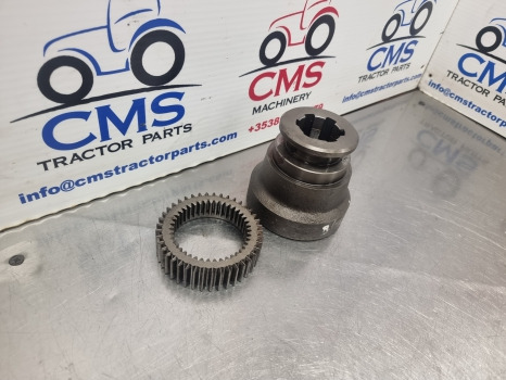 Case 1690, 1594, 1694 Rear Axle Differential Sleeve And Gear K940723, K940722 - Bakaxel: bild 2 Case 1690, 1594, 1694 Rear Axle Differential Sleeve And Gear K940723, K940722 - Bakaxel: bild 2