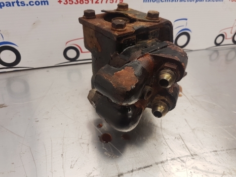 Case 94 And 1200 Series Power Steering Orbital Unit K207419 - Styrning för Traktor: bild 5 Case 94 And 1200 Series Power Steering Orbital Unit K207419 - Styrning för Traktor: bild 5