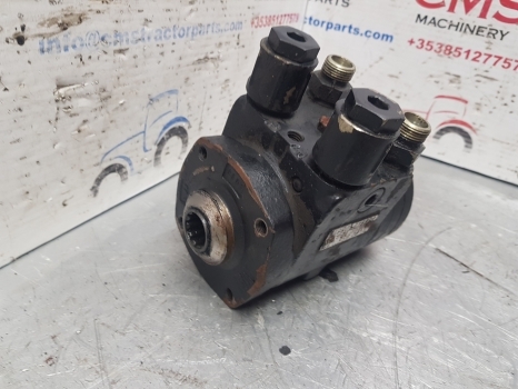 Case 956, 1056 Xl Zf Steering Orbital Unit 8492955172, 1328132c92 - Styrning för Traktor: bild 2 Case 956, 1056 Xl Zf Steering Orbital Unit 8492955172, 1328132c92 - Styrning för Traktor: bild 2
