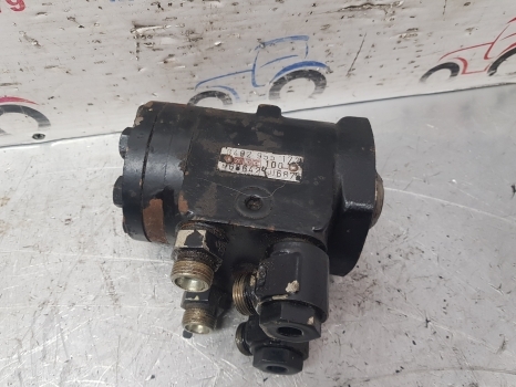 Case 956, 1056 Xl Zf Steering Orbital Unit 8492955172, 1328132c92 - Styrning för Traktor: bild 5 Case 956, 1056 Xl Zf Steering Orbital Unit 8492955172, 1328132c92 - Styrning för Traktor: bild 5