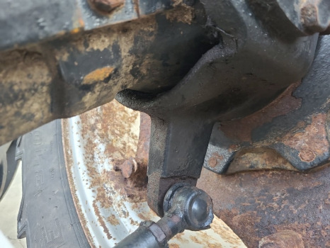 Case Jx80 New Holland Td, Td5000 Front Axle Hub Lhs Complete 5142018, 87303291 - Framaxel: bild 2 Case Jx80 New Holland Td, Td5000 Front Axle Hub Lhs Complete 5142018, 87303291 - Framaxel: bild 2