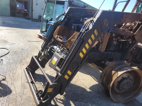 Case Mxm120, Mxm140, Mxm130 New Holland Tm120, Tm140, Tm150 Rossmore Loader - Frontlastar för traktor: bild 1 Case Mxm120, Mxm140, Mxm130 New Holland Tm120, Tm140, Tm150 Rossmore Loader - Frontlastar för traktor: bild 1