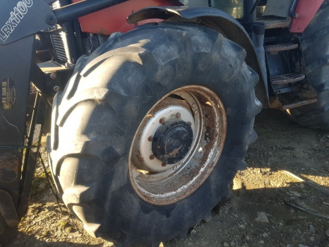 Case New Holland Tm, Mxm, 60, M, Mxu Series Mxu100 Front Wheel Rim R28 - Komplett hjul för Lantbruksmaskiner: bild 1 Case New Holland Tm, Mxm, 60, M, Mxu Series Mxu100 Front Wheel Rim R28 - Komplett hjul för Lantbruksmaskiner: bild 1
