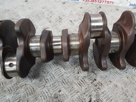 Claas Ares 600, 800, Arion 600 Ser 640 Crankshaft 6005028696, Re515785, R116076 - Vevaxel för Traktor: bild 3 Claas Ares 600, 800, Arion 600 Ser 640 Crankshaft 6005028696, Re515785, R116076 - Vevaxel för Traktor: bild 3
