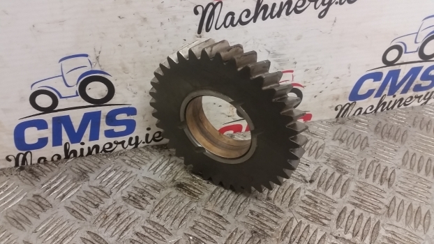 Claas Ares 836 Massey Ferguson 6485, 6490 Dynashift Transmission Gear 3795914m91 - Transmission för Traktor: bild 3 Claas Ares 836 Massey Ferguson 6485, 6490 Dynashift Transmission Gear 3795914m91 - Transmission för Traktor: bild 3
