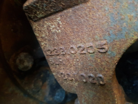 Claas Scorpion 732, 736 Front Lhs Rear Axle Rhs Hub Complete 0019230840 - Bakaxel: bild 2 Claas Scorpion 732, 736 Front Lhs Rear Axle Rhs Hub Complete 0019230840 - Bakaxel: bild 2