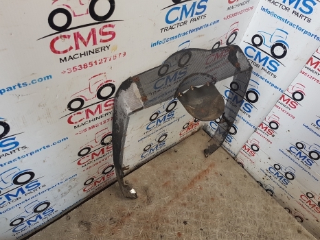 Deutz Agrotron 135, Agroton 100, 4.xx, 6.xx Engine Front Grille Assy 04411371 - Galler: bild 4 Deutz Agrotron 135, Agroton 100, 4.xx, 6.xx Engine Front Grille Assy 04411371 - Galler: bild 4