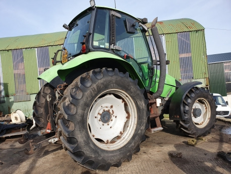 Deutz Agrotron 135 Engine, Cab, Transmission, Rear, Front Axle Parts Nut - Karosseri och exteriör: bild 1 Deutz Agrotron 135 Engine, Cab, Transmission, Rear, Front Axle Parts Nut - Karosseri och exteriör: bild 1