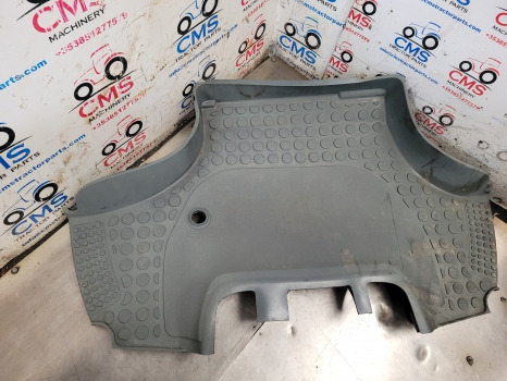 Deutz Agrotron M, New, Profiline Series M620 Cab Floor Mat 0.012.6504.2/10 - Hytt och interiör: bild 4 Deutz Agrotron M, New, Profiline Series M620 Cab Floor Mat 0.012.6504.2/10 - Hytt och interiör: bild 4