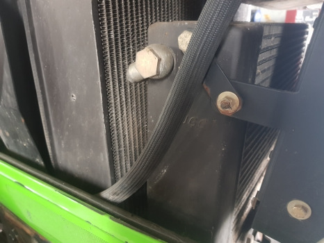 Deutz Agrotron M620, M610, M615,m640,ttv620, 610, Oil Cooler 0.015.6911.2/10 - Kylare: bild 1 Deutz Agrotron M620, M610, M615,m640,ttv620, 610, Oil Cooler 0.015.6911.2/10 - Kylare: bild 1
