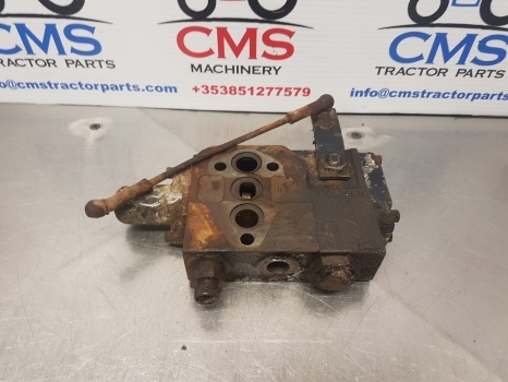 Deutz D07 7807,dx 120, 140, 160 Hydraulic Spool Valve 03593591 4335264r - Hydraulventil för Traktor: bild 1 Deutz D07 7807,dx 120, 140, 160 Hydraulic Spool Valve 03593591 4335264r - Hydraulventil för Traktor: bild 1