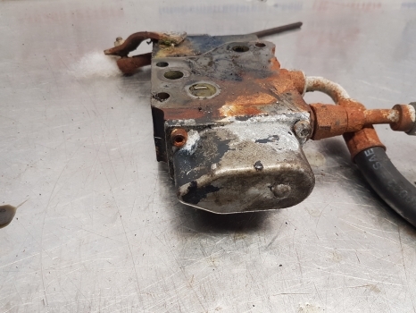 Deutz Dxbis110, 120, 140, 160 Hydraulic Spool Valve 04300357, 04304155 - Hydraulventil för Traktor: bild 4 Deutz Dxbis110, 120, 140, 160 Hydraulic Spool Valve 04300357, 04304155 - Hydraulventil för Traktor: bild 4