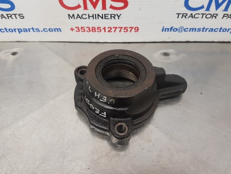 Fendt 724 S4, 714, 716, 718, 720 Transmission Cover 737100491300, 0046018100000 - Växellåda: bild 1 Fendt 724 S4, 714, 716, 718, 720 Transmission Cover 737100491300, 0046018100000 - Växellåda: bild 1