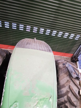 Fendt 928 Bonnet Hood Complete 931502020600, 931502020610, 931502020620 - Karosseri och exteriör: bild 1 Fendt 928 Bonnet Hood Complete 931502020600, 931502020610, 931502020620 - Karosseri och exteriör: bild 1
