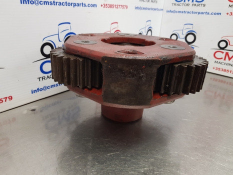 Fiat 110-90, 100-90, 110-90dt, 100-90dt Axle Carrier Assy 5100666, 5100649 - Axel och reservdelar för Traktor: bild 3 Fiat 110-90, 100-90, 110-90dt, 100-90dt Axle Carrier Assy 5100666, 5100649 - Axel och reservdelar för Traktor: bild 3