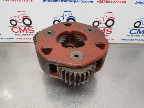 Fiat 110-90, 100-90, 110-90dt, 100-90dt Axle Carrier Assy 5100666, 5100649 - Axel och reservdelar för Traktor: bild 1 Fiat 110-90, 100-90, 110-90dt, 100-90dt Axle Carrier Assy 5100666, 5100649 - Axel och reservdelar för Traktor: bild 1