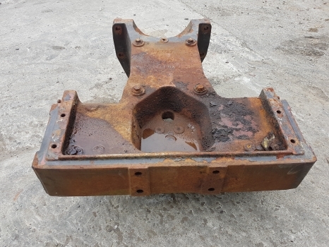 Fiat 70-90, 55-90, 60-90, 80-90 Front Axle Casting, Support 5120492, 5142827 - Framaxel för Traktor: bild 4 Fiat 70-90, 55-90, 60-90, 80-90 Front Axle Casting, Support 5120492, 5142827 - Framaxel för Traktor: bild 4