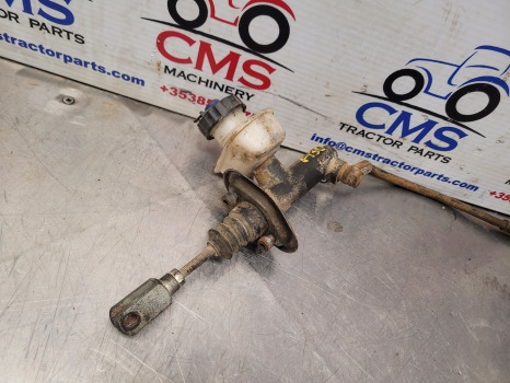 Fiat New Holland F, M, 60 Series F130, M115, 8160 Clutch Master Cylinder 5150299 - Kopplingscylinder för Traktor: bild 2 Fiat New Holland F, M, 60 Series F130, M115, 8160 Clutch Master Cylinder 5150299 - Kopplingscylinder för Traktor: bild 2