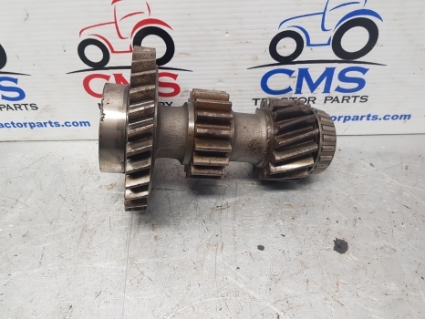 Ford 10 Series 6610, 5610, 7710 Transmission Triple Gear Z16x18x31 E0nn7z011ab - Kardanaxel för Traktor: bild 1 Ford 10 Series 6610, 5610, 7710 Transmission Triple Gear Z16x18x31 E0nn7z011ab - Kardanaxel för Traktor: bild 1