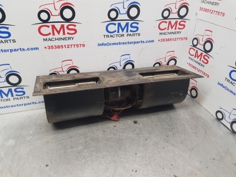 Ford 10, Tw, 600 Series Q Cab Fan Blow Motor E0nn18456ba21m, E0nn18456ba - Fläktmotor för Traktor: bild 1 Ford 10, Tw, 600 Series Q Cab Fan Blow Motor E0nn18456ba21m, E0nn18456ba - Fläktmotor för Traktor: bild 1