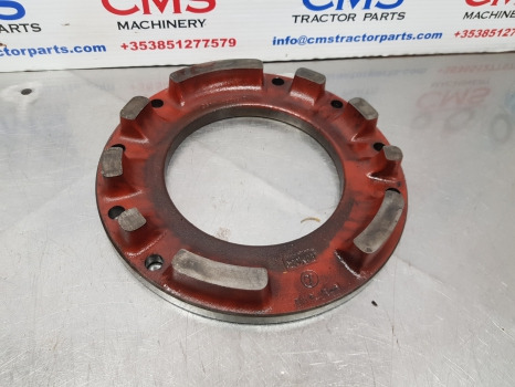 Ford 3930, 5030, 4830, Rear Axle Brake Housing Plate E4nn2a098aa, C5nn2a098b - Bromsskivor: bild 4 Ford 3930, 5030, 4830, Rear Axle Brake Housing Plate E4nn2a098aa, C5nn2a098b - Bromsskivor: bild 4