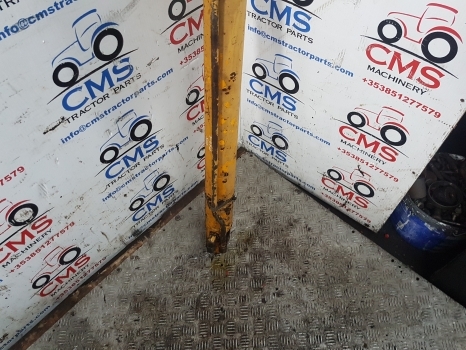 Ford 550, 555 Loader Lift Ram Lhs D5nnl903c, 83902760, E0nnl903aa, 7706569 - Hydraulik för Grävlastare: bild 3 Ford 550, 555 Loader Lift Ram Lhs D5nnl903c, 83902760, E0nnl903aa, 7706569 - Hydraulik för Grävlastare: bild 3
