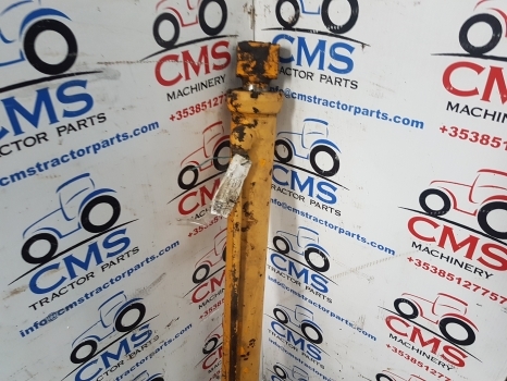 Ford 550, 555 Loader Lift Ram Lhs D5nnl903c, 83902760, E0nnl903aa, 7706569 - Hydraulik för Grävlastare: bild 2 Ford 550, 555 Loader Lift Ram Lhs D5nnl903c, 83902760, E0nnl903aa, 7706569 - Hydraulik för Grävlastare: bild 2