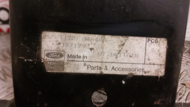 Ford 555c, 655c, 555d, 575d, 655d, 675d Seat Brackets E8nna464aa, 83971793 - Säte för Traktor: bild 4 Ford 555c, 655c, 555d, 575d, 655d, 675d Seat Brackets E8nna464aa, 83971793 - Säte för Traktor: bild 4