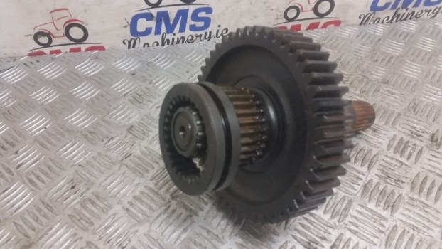 Ford 6610 ,10 S Transmission Shaft C9nn7n071b And Gear (49t) 83960022, C5nn7146a - Transmission för Traktor: bild 3 Ford 6610 ,10 S Transmission Shaft C9nn7n071b And Gear (49t) 83960022, C5nn7146a - Transmission för Traktor: bild 3