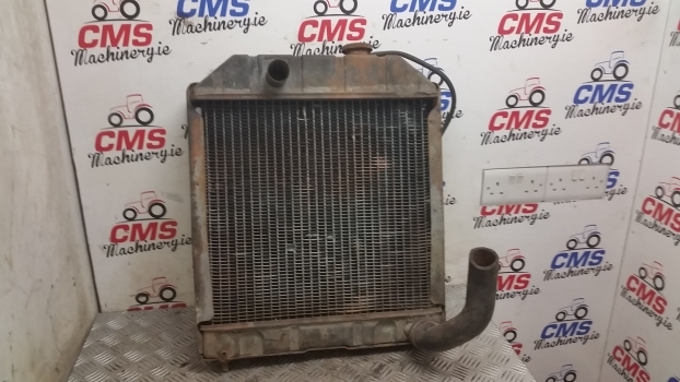 Ford Engine Water Cooling Radiator. Please See The Description. - Kylare för Traktor: bild 1 Ford Engine Water Cooling Radiator. Please See The Description. - Kylare för Traktor: bild 1