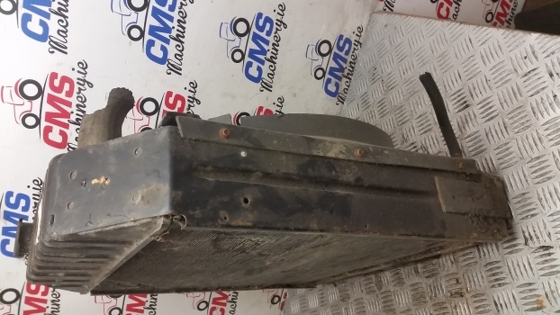 Ford Engine Water Cooling Radiator With Cowling 1 - Kylare för Traktor: bild 4 Ford Engine Water Cooling Radiator With Cowling 1 - Kylare för Traktor: bild 4