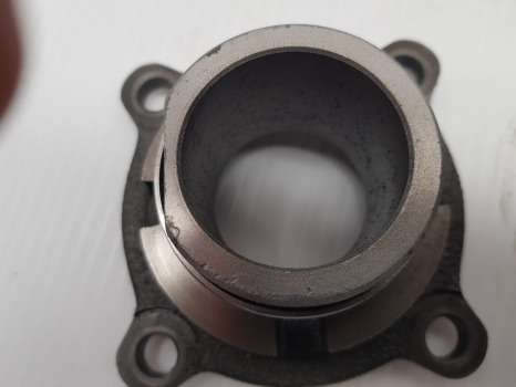 Ford New Holland 40 & Ts Series Sle,8240, 7740, Retainer 81864119, F0nn7a432aa - Transmission: bild 2 Ford New Holland 40 & Ts Series Sle,8240, 7740, Retainer 81864119, F0nn7a432aa - Transmission: bild 2
