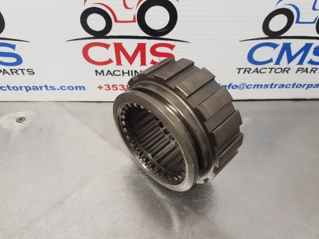Ford Tw5, Tw35, 8530, 8730, Tw, 30 S. Coupling Sliding Gear 83933554, D8nn7106ca - Kardanaxel för Traktor: bild 4 Ford Tw5, Tw35, 8530, 8730, Tw, 30 S. Coupling Sliding Gear 83933554, D8nn7106ca - Kardanaxel för Traktor: bild 4