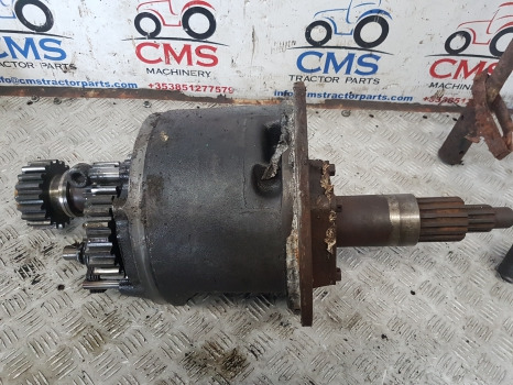 Fordson Major Transmission Gearbox Fordson Major 7252b - Transmission: bild 1 Fordson Major Transmission Gearbox Fordson Major 7252b - Transmission: bild 1