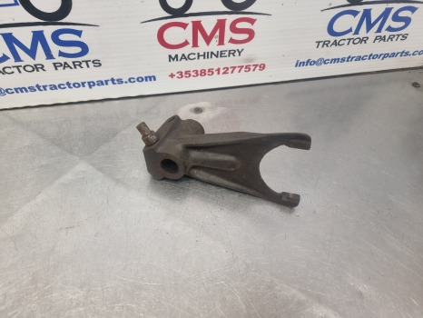 International Case 885, 85 Series, Transmission Fork Front 1537571c1, 1286428c1 - Transmission: bild 3 International Case 885, 85 Series, Transmission Fork Front 1537571c1, 1286428c1 - Transmission: bild 3