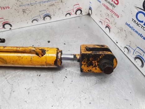 Jcb Tm310 Tm300 Lhs Rhs Steering Cylinder 553/60147, 553/60211 - Styrning för Teleskoplastar: bild 2 Jcb Tm310 Tm300 Lhs Rhs Steering Cylinder 553/60147, 553/60211 - Styrning för Teleskoplastar: bild 2