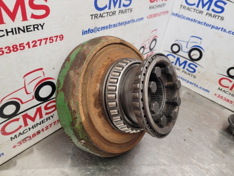 John Deere 3800 Zf Mt3035 Hub Carrier 4475.435.076, 4475.335.076, Z77315 - Bakaxel: bild 1 John Deere 3800 Zf Mt3035 Hub Carrier 4475.435.076, 4475.335.076, Z77315 - Bakaxel: bild 1